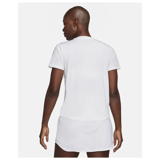 Nike Γυναικεία κοντομάνικη μπλούζα One Classic Dri-FIT Nike Γυναικεία κοντομάνικη μπλούζα One Classic Dri-FIT